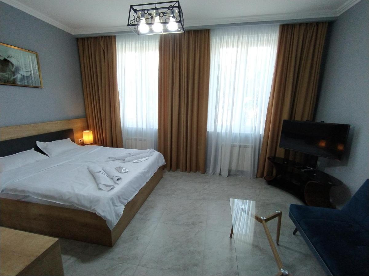 Nice Apartments 第比利斯 外观 照片
