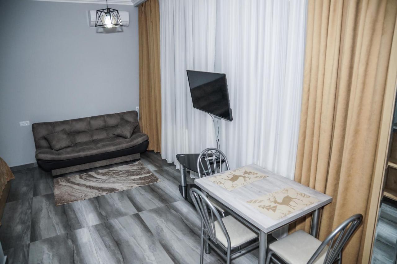 Nice Apartments 第比利斯 外观 照片